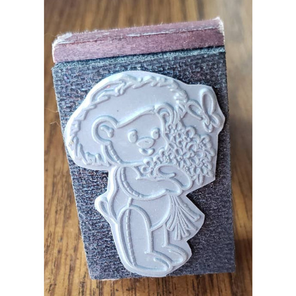 Spring Teddy Bear With Flowers Inky Dinks Black Wood Handled Ink Stamp - Picture 2 of 8